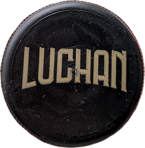 Пиво Luchan Schwarzbier в бутылке 1 литр крышка